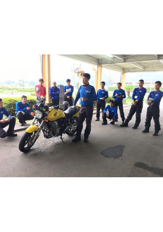 生目校　押川指導員