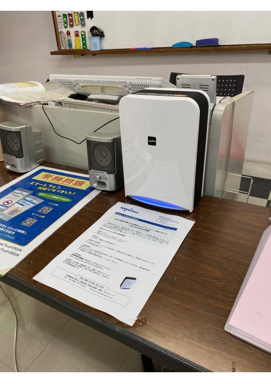 深紫外線による空間除菌消臭装置