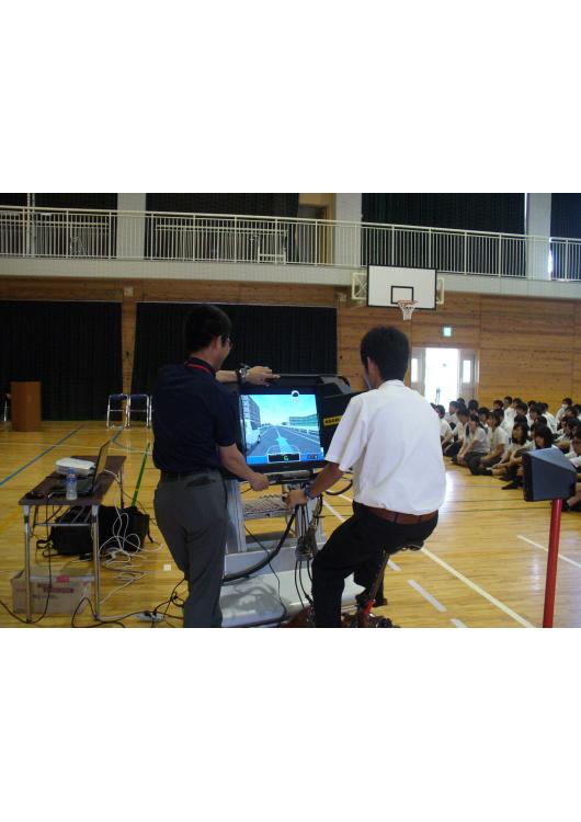 自転車シュミレーター